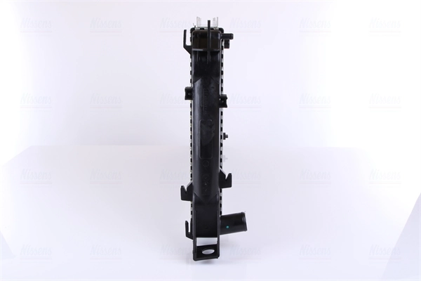 Radiateur, refroidissement du moteur NISSENS 62048