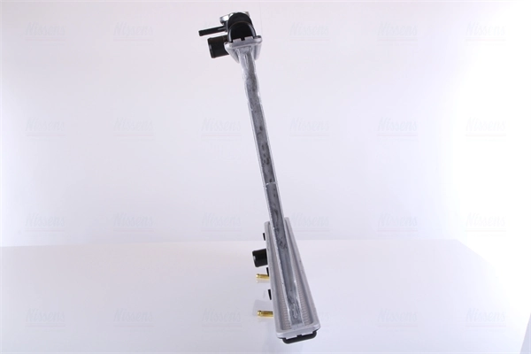 Radiateur, refroidissement du moteur NISSENS 647191