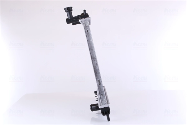 Radiateur, refroidissement du moteur NISSENS 66666