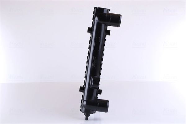 Radiateur, refroidissement du moteur NISSENS 65236