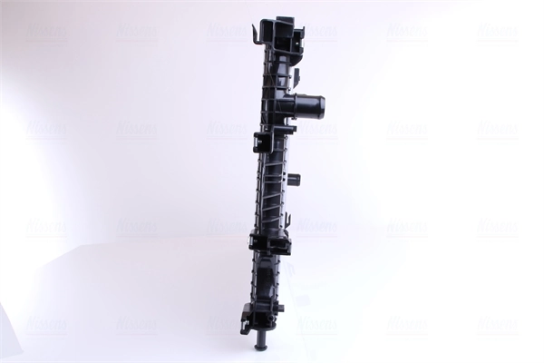 Radiateur, refroidissement du moteur NISSENS 620156