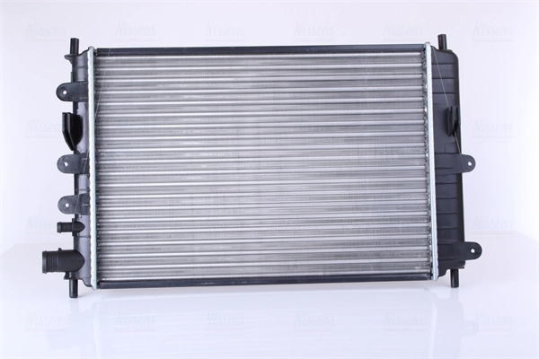 Radiateur, refroidissement du moteur NISSENS 62217A