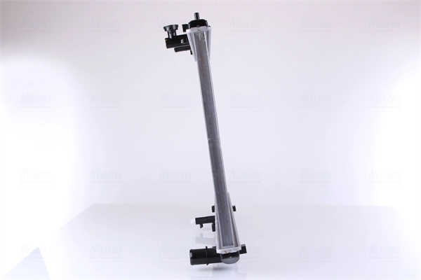 Radiateur, refroidissement du moteur NISSENS 646833