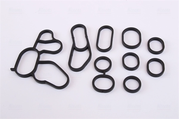 Radiateur d'huile NISSENS 90739