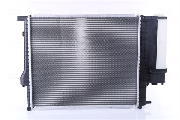 Radiateur, refroidissement du moteur NISSENS 60743A