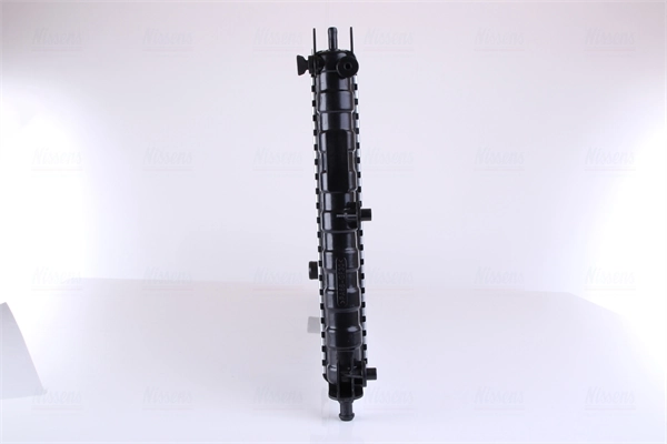 Radiateur, refroidissement du moteur NISSENS 618121
