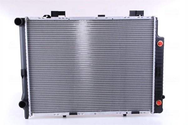 Radiateur, refroidissement du moteur NISSENS 62666A