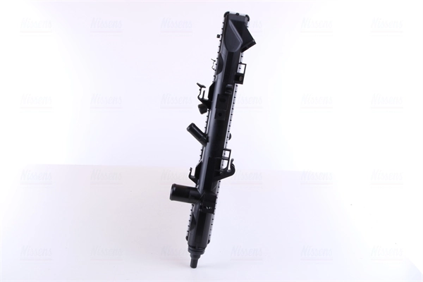 Radiateur, refroidissement du moteur NISSENS 68527