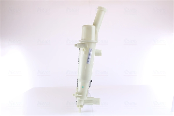 Radiateur, refroidissement du moteur NISSENS 61799