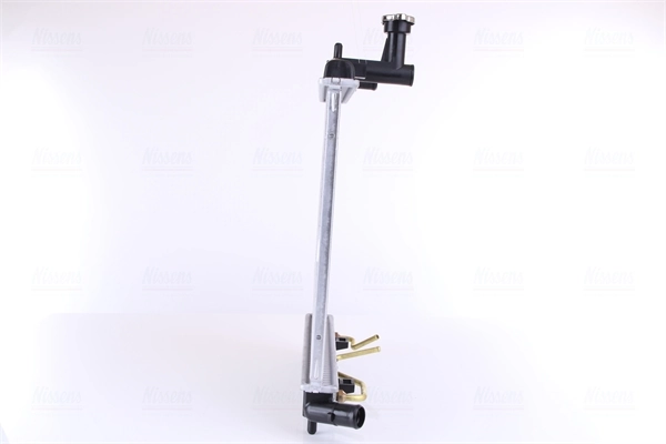 Radiateur, refroidissement du moteur NISSENS 66771