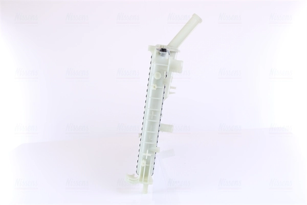 Radiateur, refroidissement du moteur NISSENS 61923