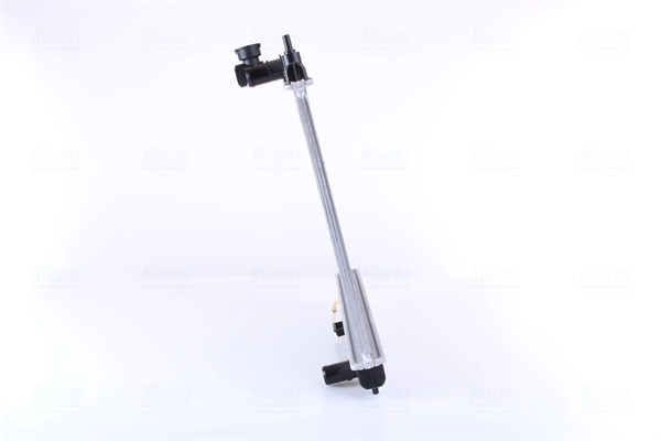 Radiateur, refroidissement du moteur NISSENS 68700A