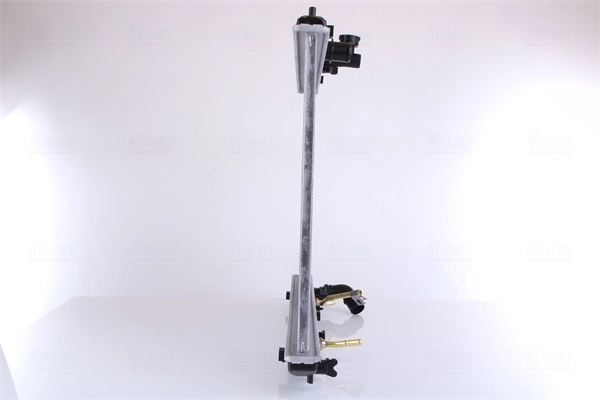 Radiateur, refroidissement du moteur NISSENS 646936