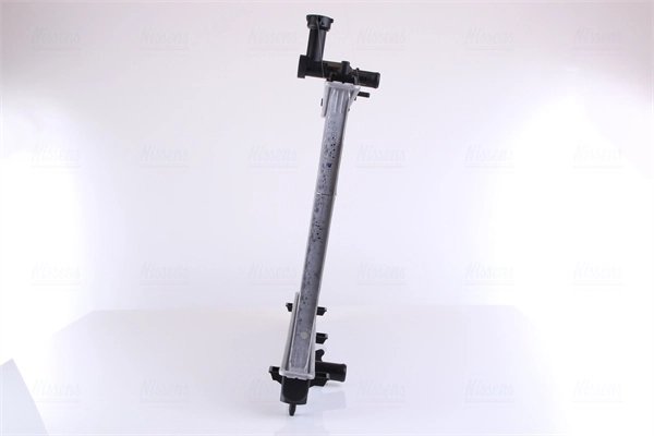 Radiateur, refroidissement du moteur NISSENS 606181