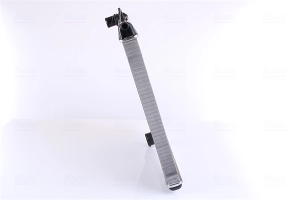 Radiateur, refroidissement du moteur NISSENS 63697