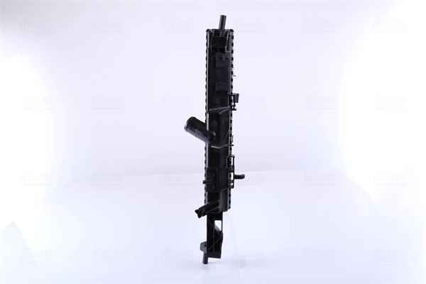 Radiateur, refroidissement du moteur NISSENS 63092