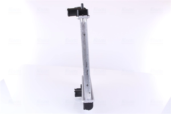 Radiateur, refroidissement du moteur NISSENS 61748