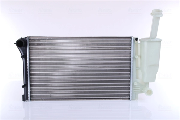 Radiateur, refroidissement du moteur NISSENS 617845