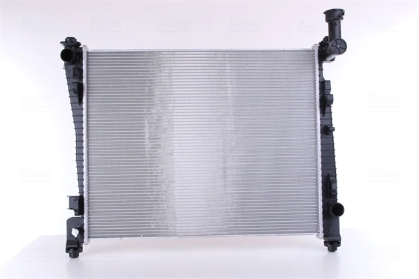 Radiateur, refroidissement du moteur NISSENS 61032