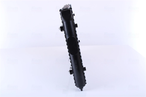 Radiateur, refroidissement du moteur NISSENS 639951