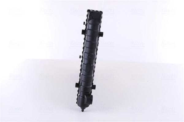 Radiateur, refroidissement du moteur NISSENS 651811