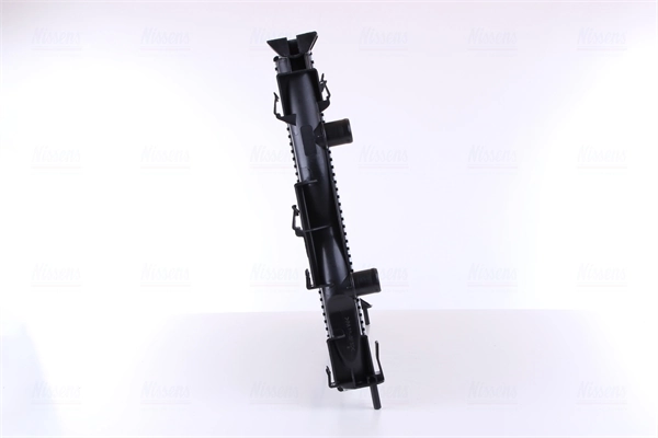 Radiateur, refroidissement du moteur NISSENS 63769