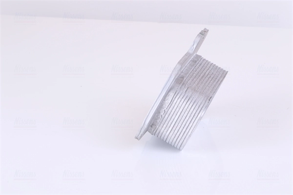 Radiateur d'huile NISSENS 90811