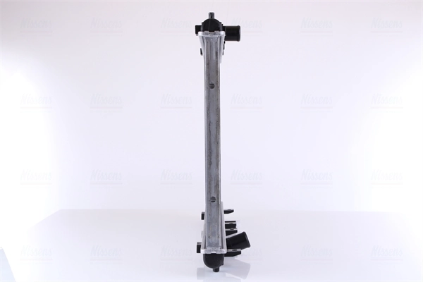Radiateur, refroidissement du moteur NISSENS 606701