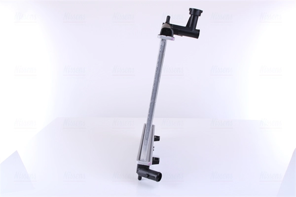 Radiateur, refroidissement du moteur NISSENS 66760