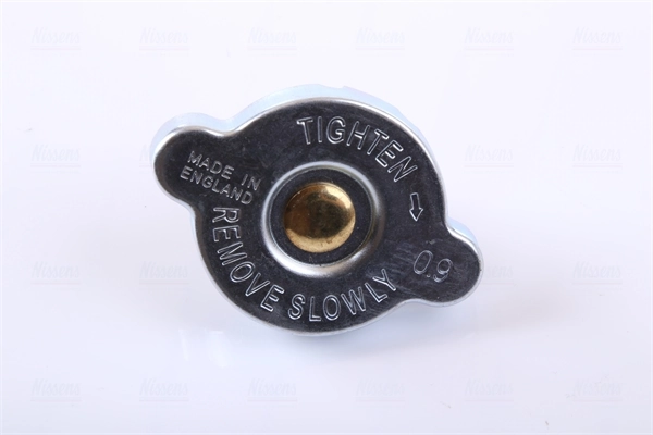 Radiateur, refroidissement du moteur NISSENS 68700A