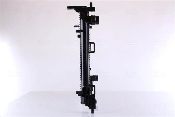 Radiateur, refroidissement du moteur NISSENS 617868