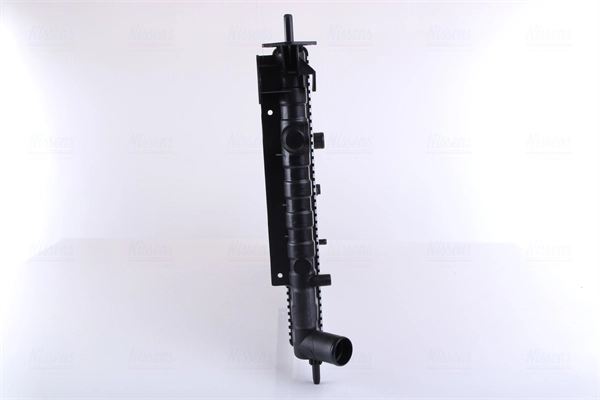 Radiateur, refroidissement du moteur NISSENS 630691