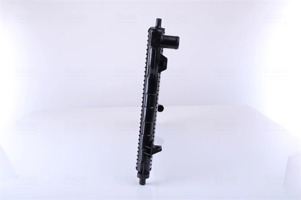Radiateur, refroidissement du moteur NISSENS 61630