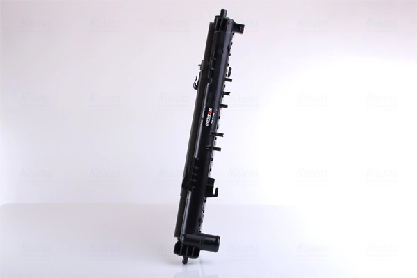 Radiateur, refroidissement du moteur NISSENS 666231
