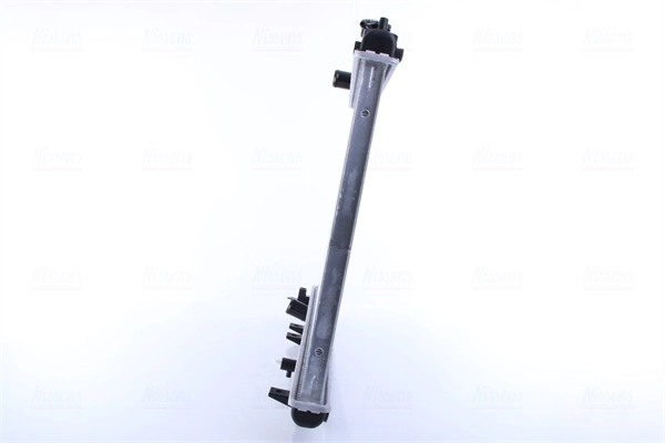 Radiateur, refroidissement du moteur NISSENS 606310