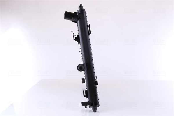Radiateur, refroidissement du moteur NISSENS 606528