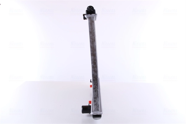 Radiateur, refroidissement du moteur NISSENS 64756