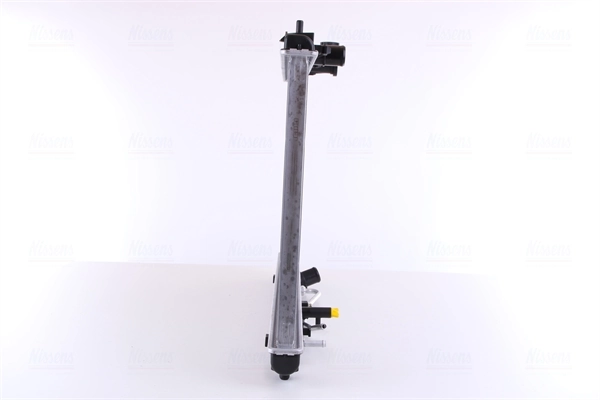 Radiateur, refroidissement du moteur NISSENS 646938