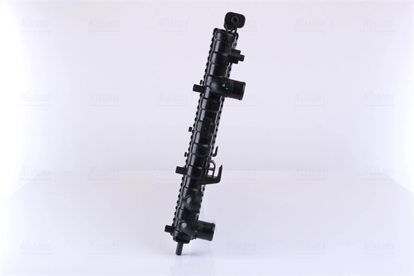 Radiateur, refroidissement du moteur NISSENS 61682
