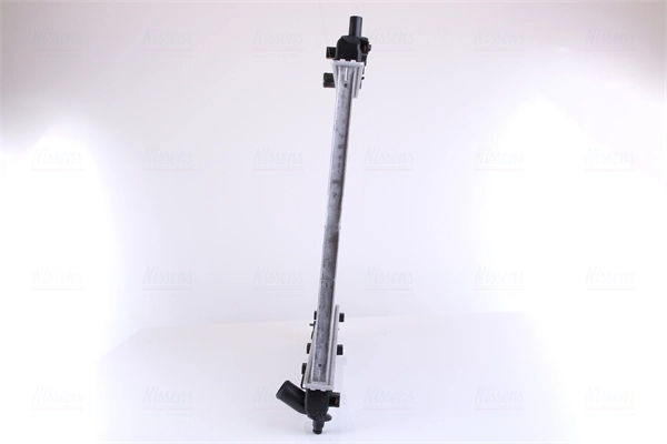 Radiateur, refroidissement du moteur NISSENS 61642