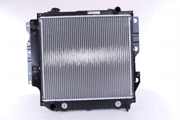 Radiateur, refroidissement du moteur NISSENS 61036