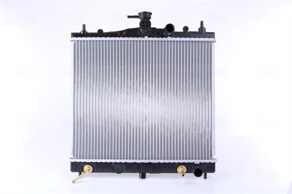 Radiateur, refroidissement du moteur NISSENS 68700A