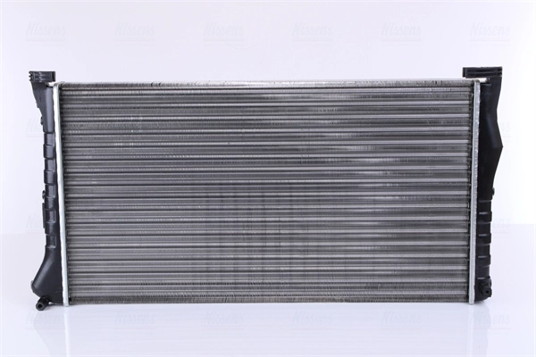 Radiateur, refroidissement du moteur NISSENS 68806