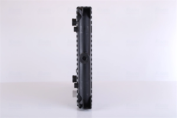 Radiateur, refroidissement du moteur NISSENS 65140