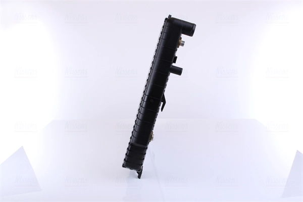 Radiateur, refroidissement du moteur NISSENS 62749A