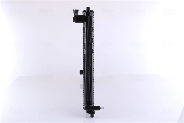 Radiateur, refroidissement du moteur NISSENS 66641