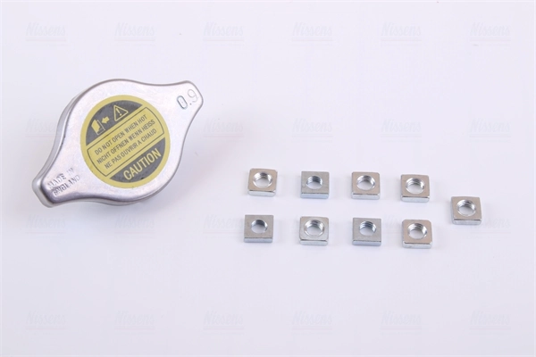 Radiateur, refroidissement du moteur NISSENS 68134A