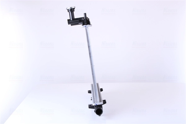 Radiateur, refroidissement du moteur NISSENS 675023