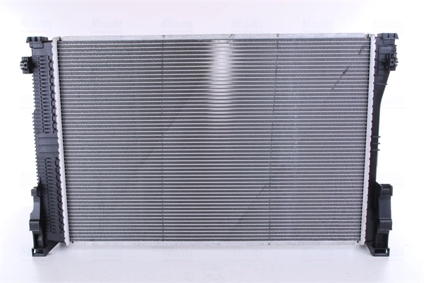Radiateur, refroidissement du moteur NISSENS 67162