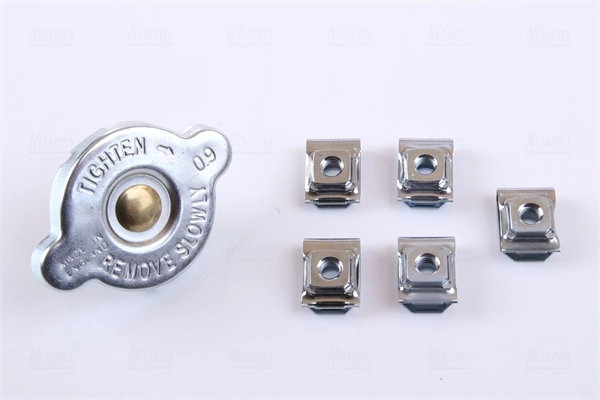 Radiateur, refroidissement du moteur NISSENS 62409A